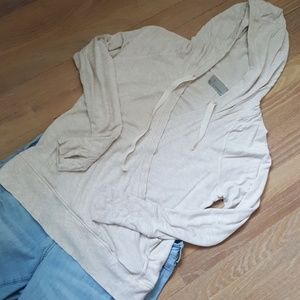 Lightweight hoody sweatshirt